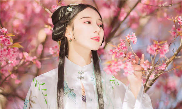 惠民供卵试管婴儿：助您实现家庭梦想的科学方案
